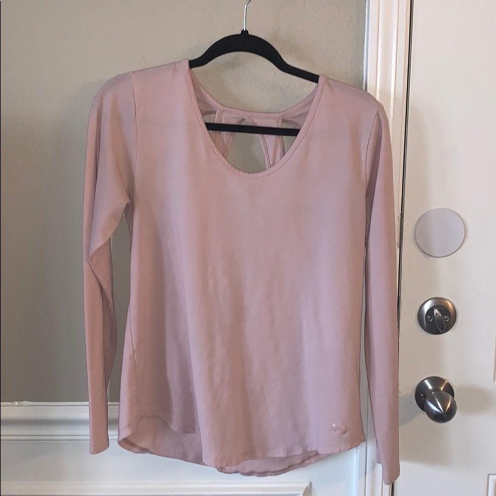 Under armour shirt